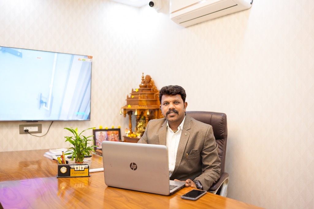 Mr. Shivasubramanyam K, Founder and Managing Director of Samrudhya Elevators